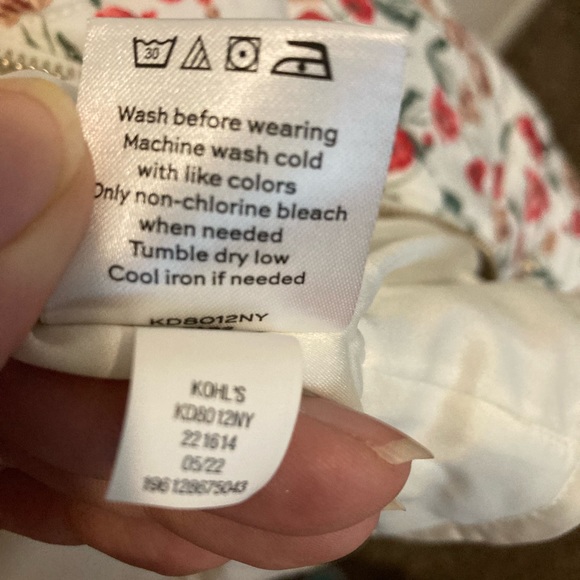 NWT - Draper James RSVP Quilted Floral Tie-Waist Jacket - Picture 8 of 11